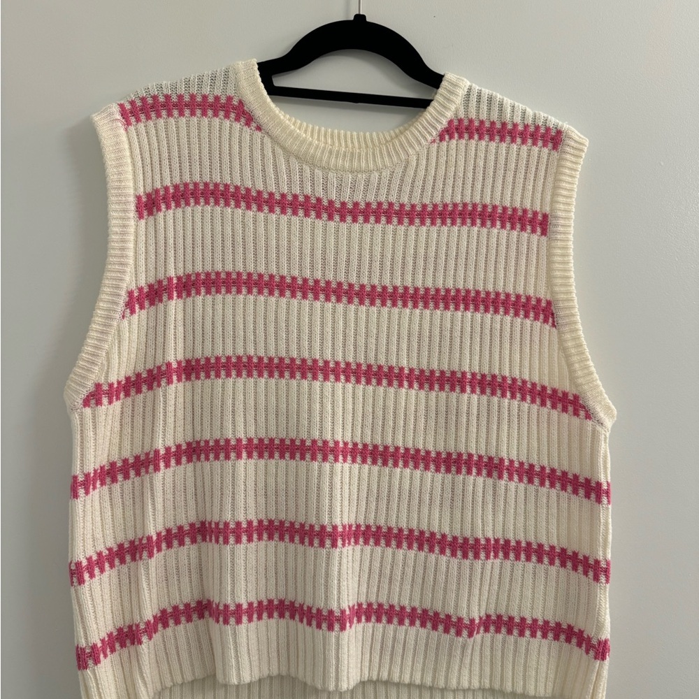 Striped Sleeveless Sweater Vest